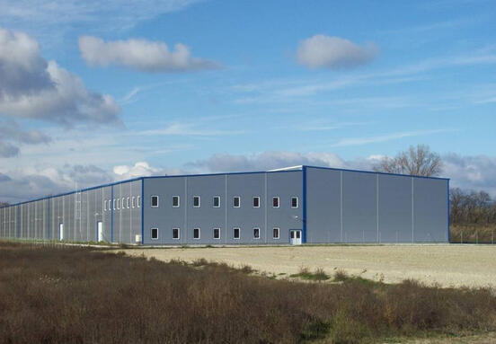 Promesa raktárház és iroda