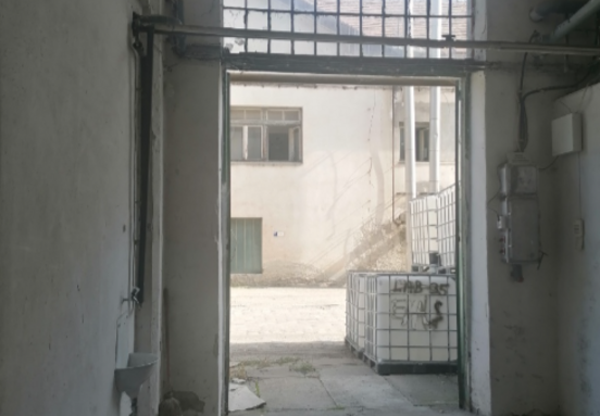 Eladó/Kiadó Sale/Rent Warehouse