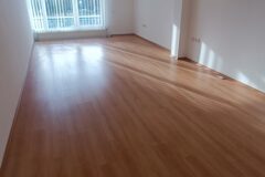 Kiadó raktár P+P Kereskedőház Újpest