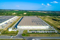 Kiadó raktár HelloParks Fót