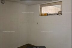 Kiadó raktár Kiadó Budapest X. kerületében, a Paprika utcában kb. 195 m² alapterületű műhely- vagy raktárhelyiség,